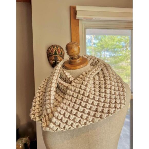 Winter Knit Infinity Scarf - Picture 4 of 4